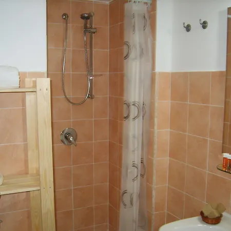 Bed and Breakfast Dietro Il Politeama Παλέρμο