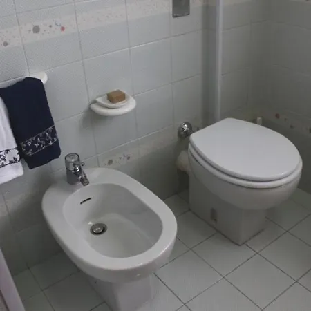 Bed & Breakfast Dietro Il Politeama 2*