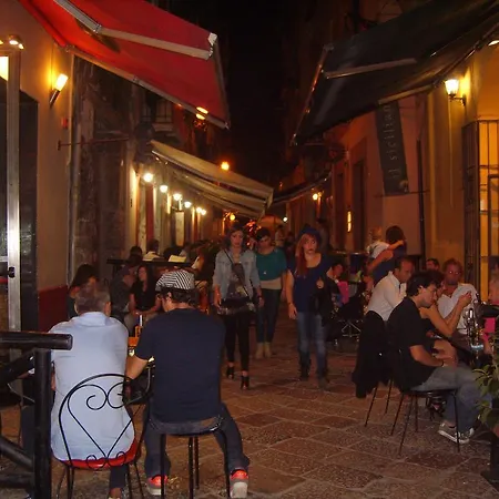 Dietro Il Politeama Bed & Breakfast Palermo